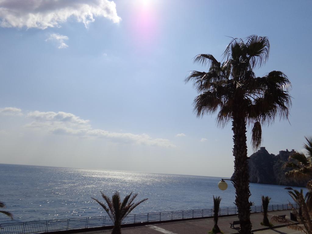 Akron B&B Sant'Alessio Siculo Exterior photo